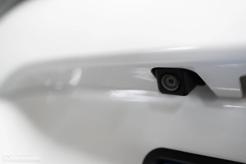 Mitsubishi Outlander 2.0 4WD - 42