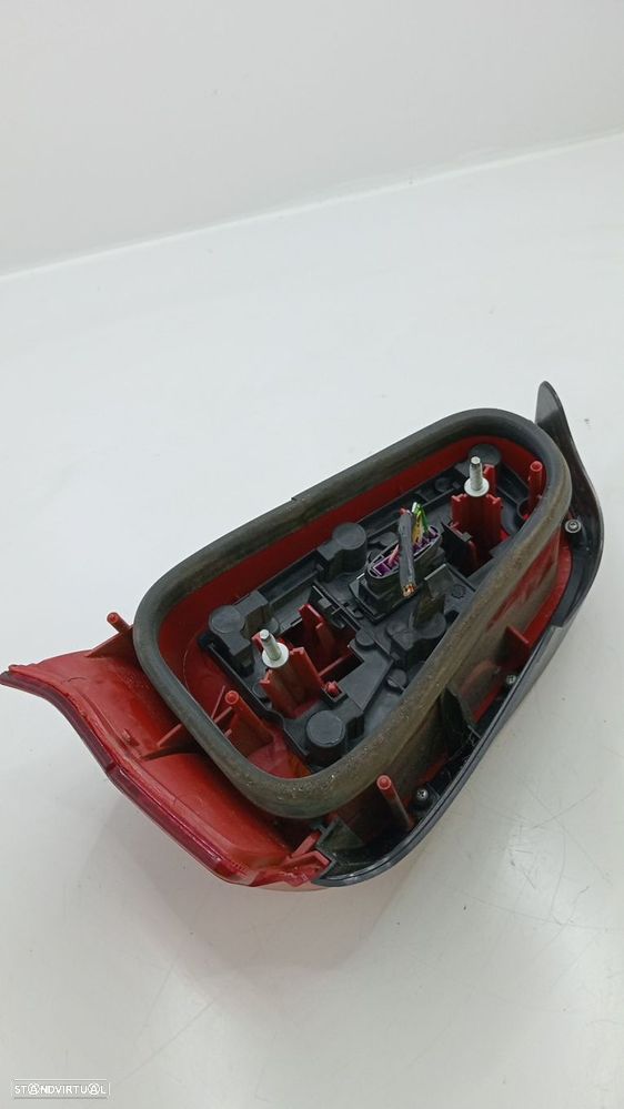 Farolim Stop Esq Peugeot 106 Ii (1A_, 1C_) - 3