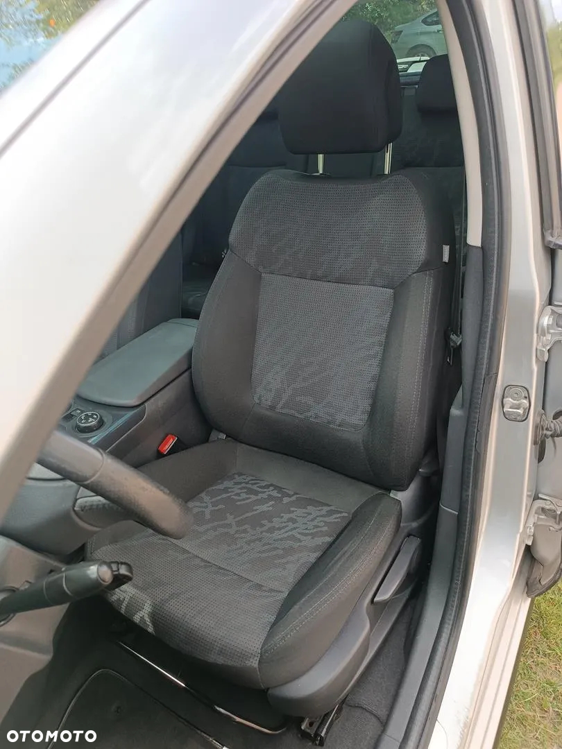 Peugeot 3008 HDi FAP 110 Premium - 10