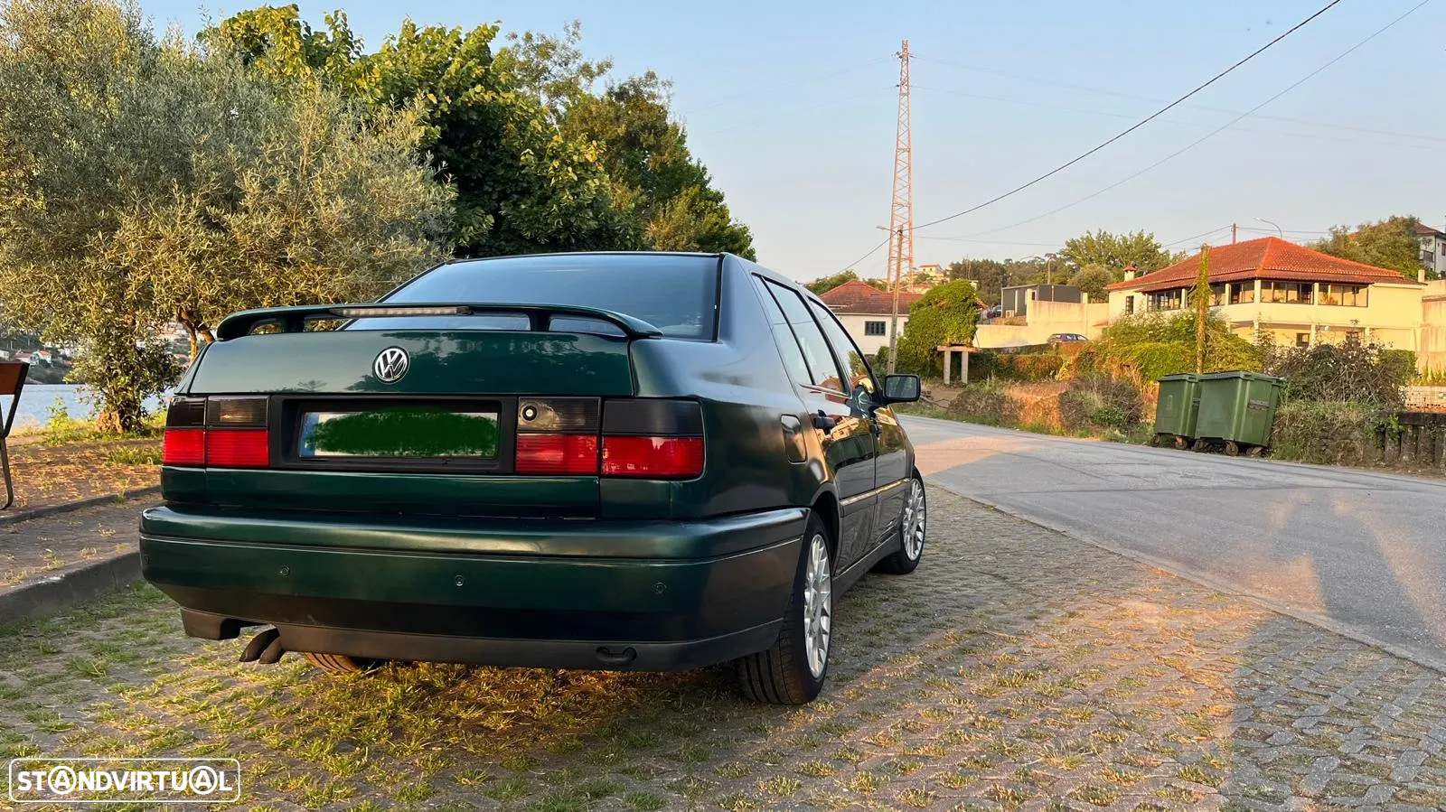 VW Vento 1.9 GT TDI - 10