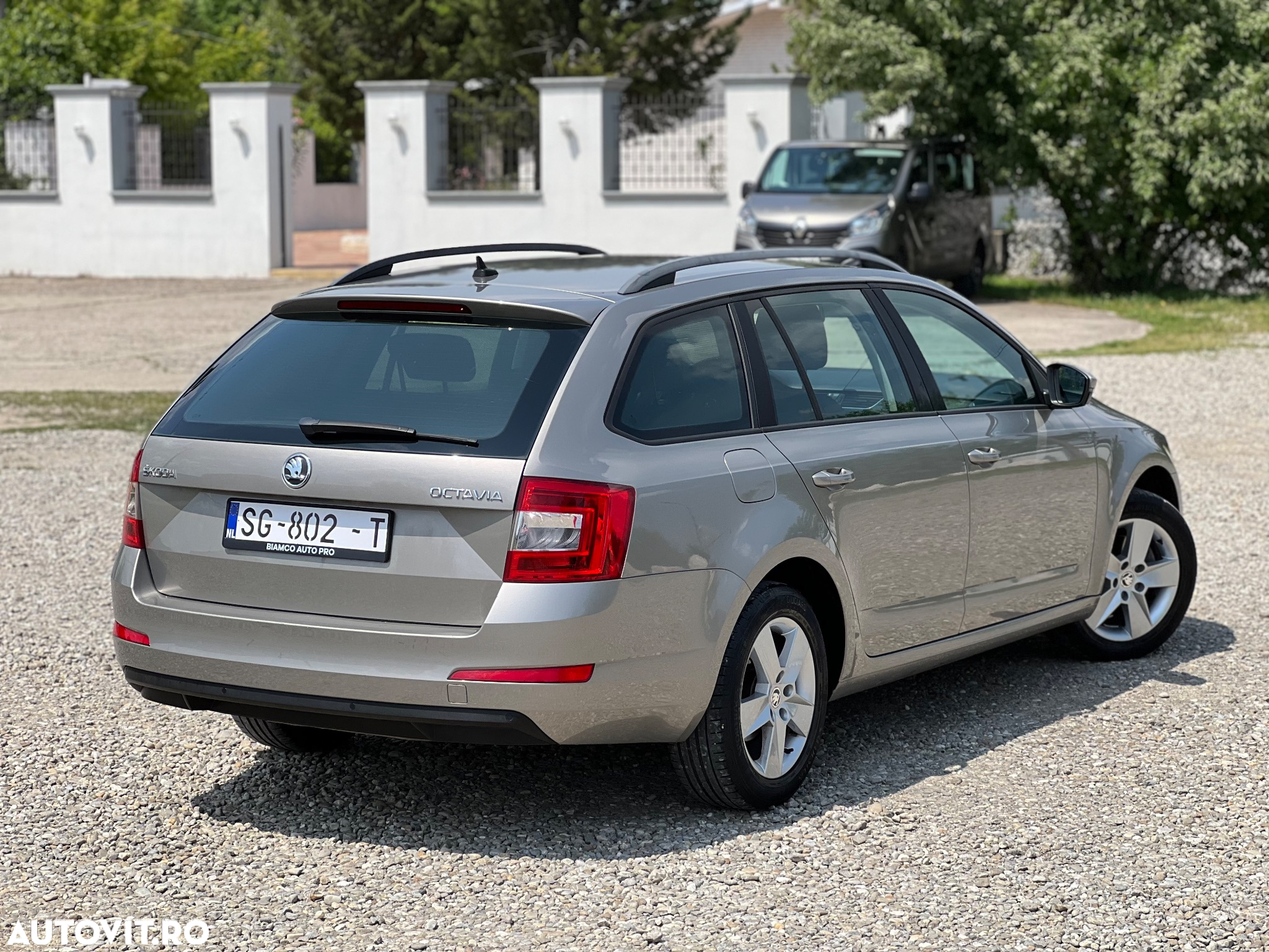 Skoda Octavia Combi 1.6 TDI GreenLine - 4