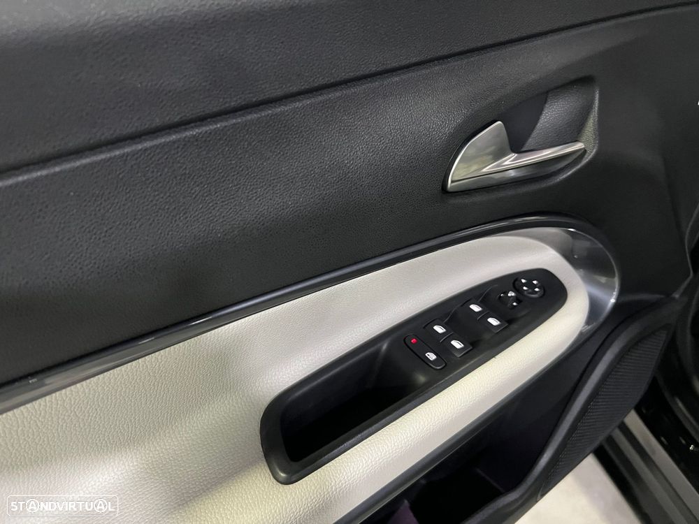 Fiat 600 1.2 Hybrid La Prima - 28