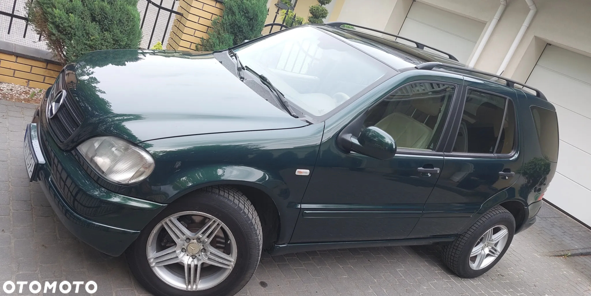 Mercedes-Benz ML 430 - 2