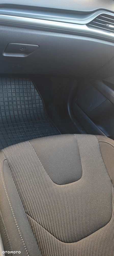 Ford Mondeo 2.0 TDCi Titanium - 8