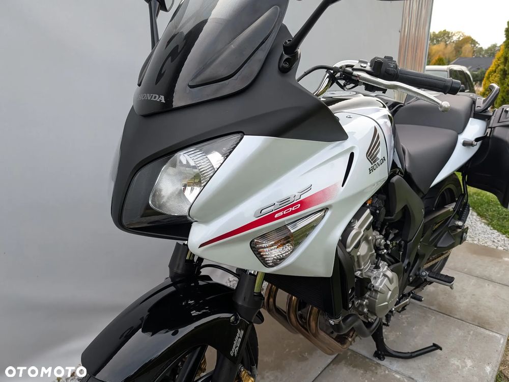 Honda CBF - 35