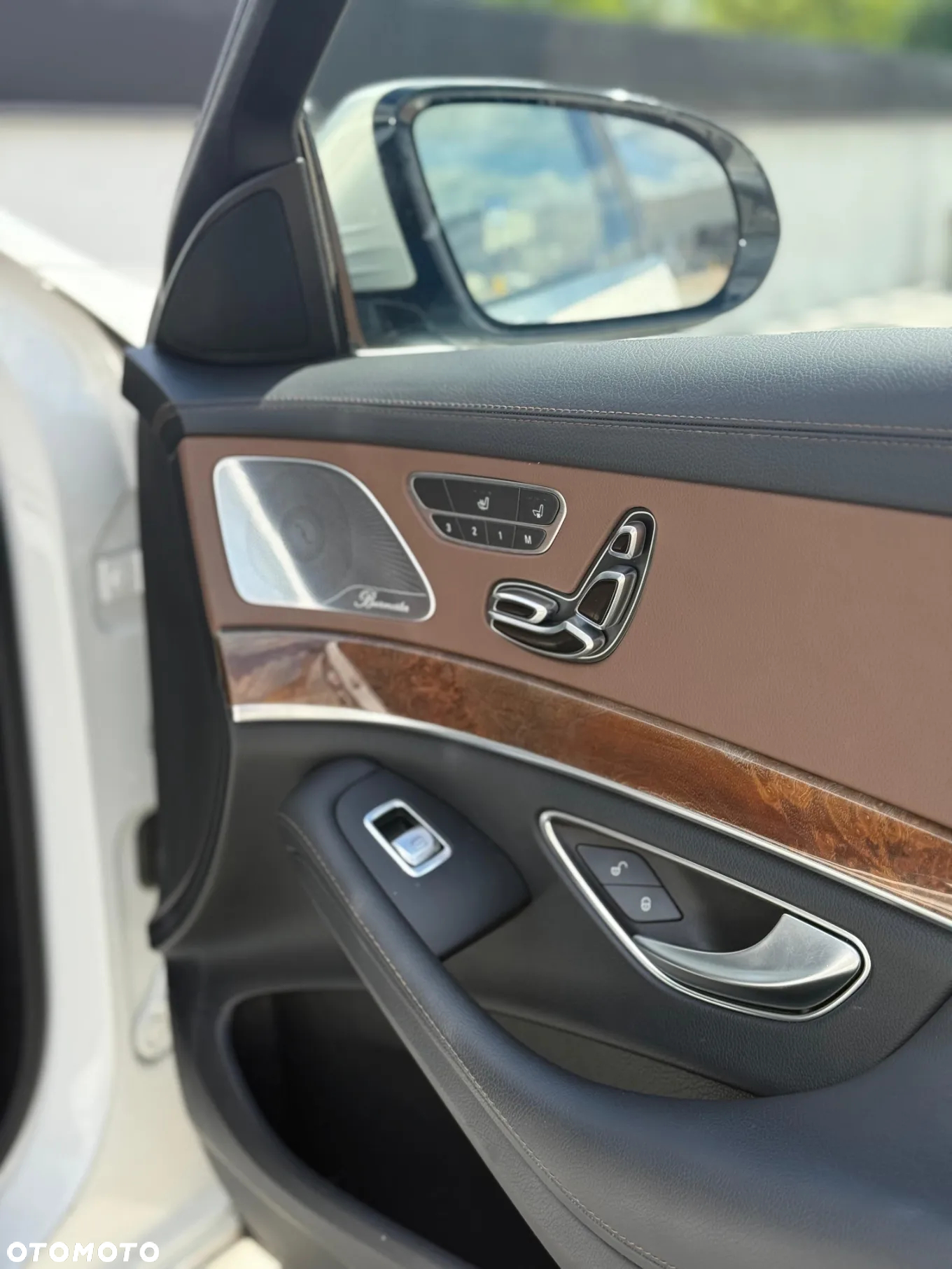 Mercedes-Benz Klasa S 500 4-Matic L 7G-TRONIC - 30
