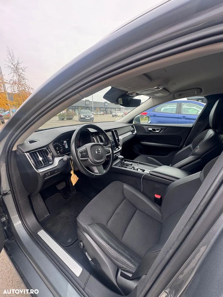 Volvo V60 D4 Momentum - 6