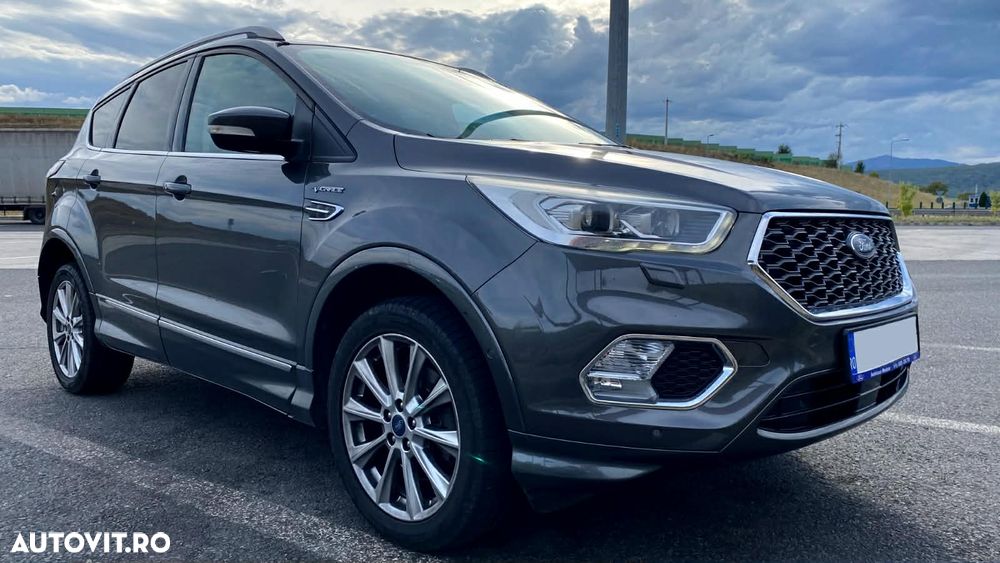 Ford Kuga 2.0 TDCi 4WD Powershift Vignale - 1