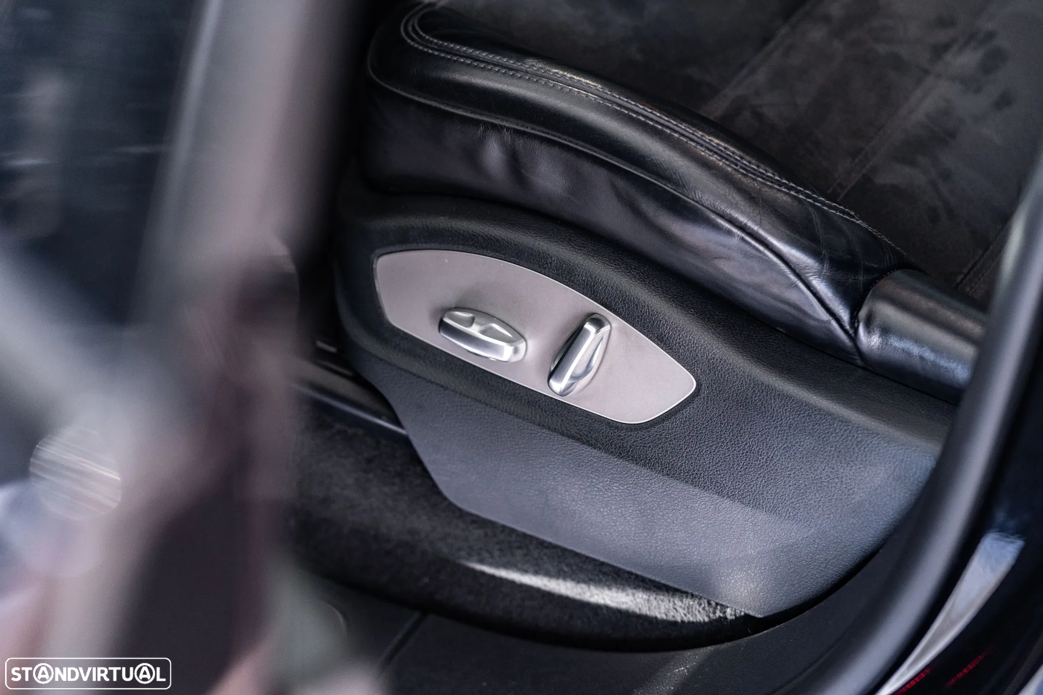 Porsche Cayenne S E-Hybrid Platinum Edition - 21