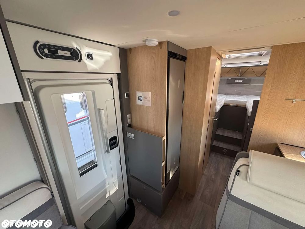 LMC Tourer Lift H730G - Kamper o DMC 3500kg dla 5ciu osób! - 16
