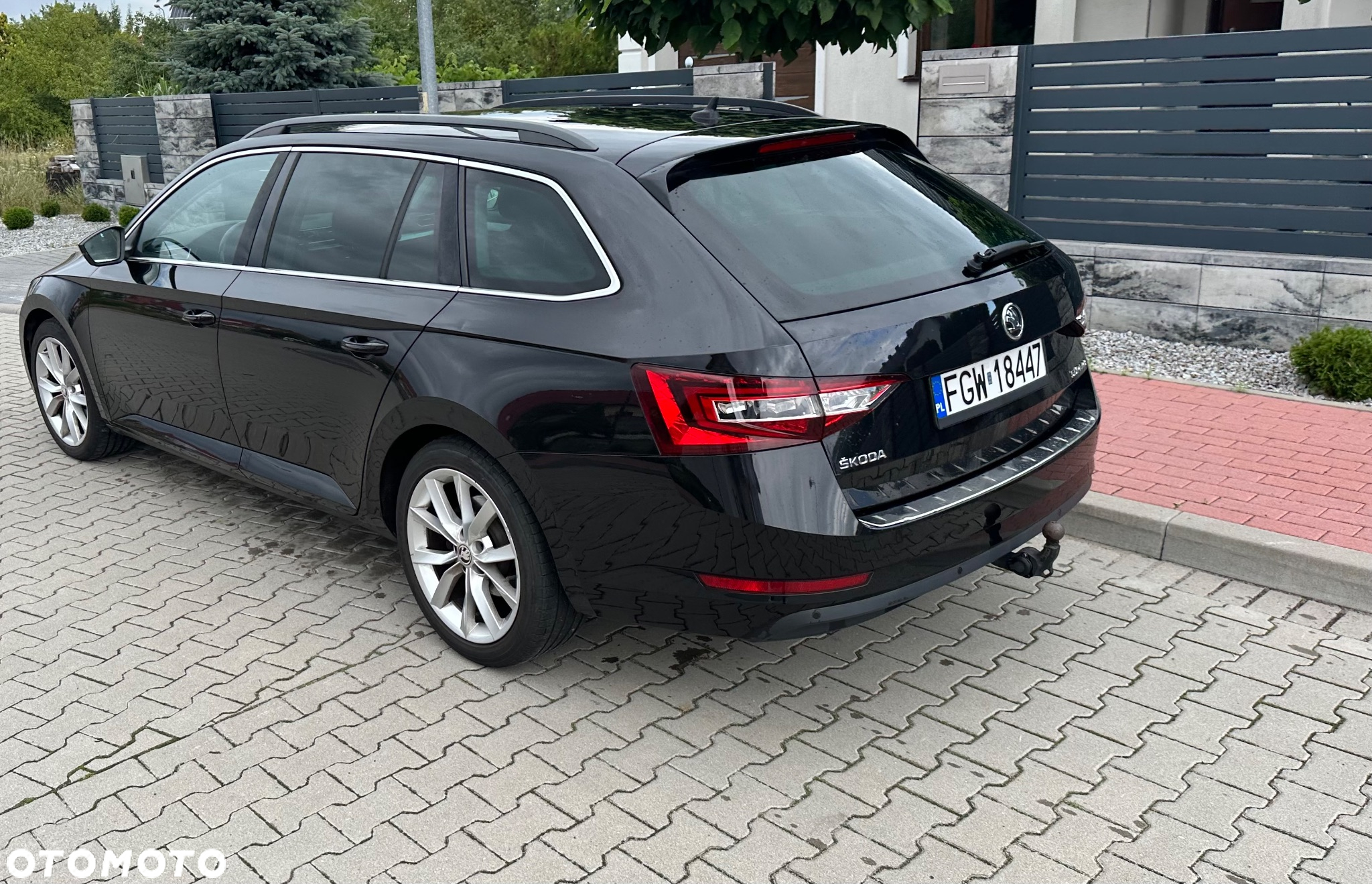 Skoda Superb 2.0 TDI Sportline DSG - 7