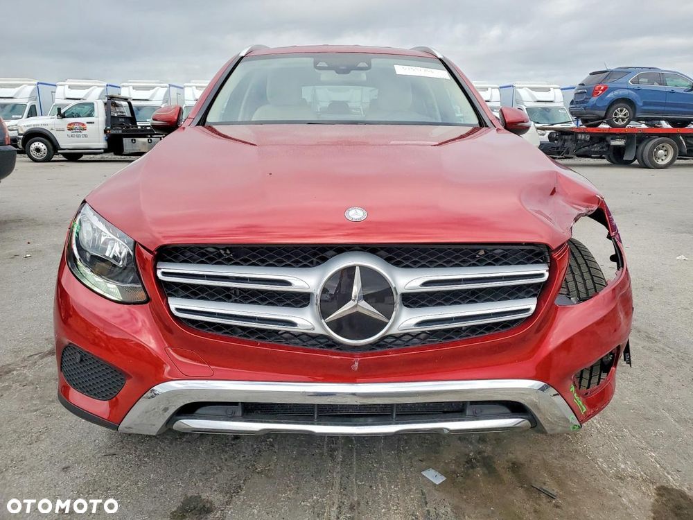 Mercedes-Benz GLC 300 4-Matic - 5