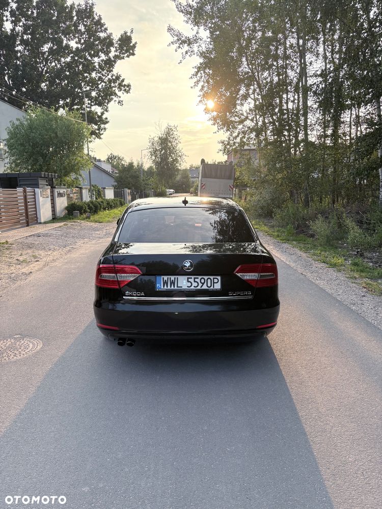 Skoda Superb 2.0 TDI 4x4 Ambition DSG - 5