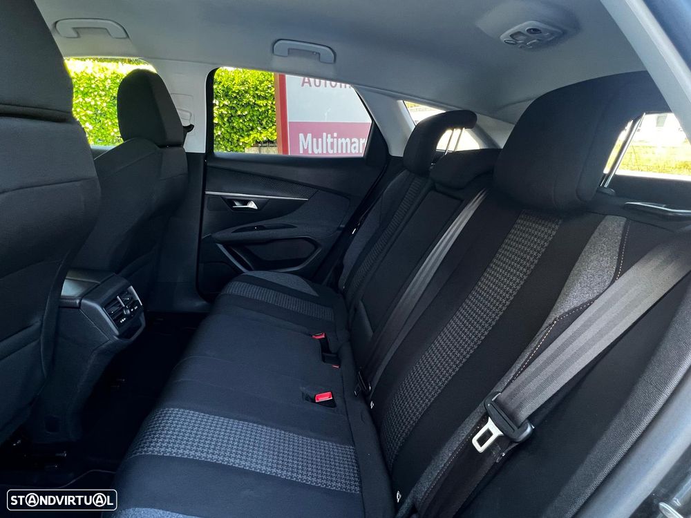 Peugeot 3008 1.5 BlueHDi Active Pack - 15