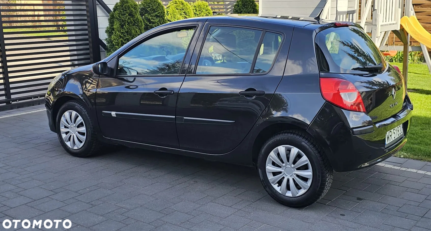 Renault Clio 1.4 16V Confort Dynamique - 11