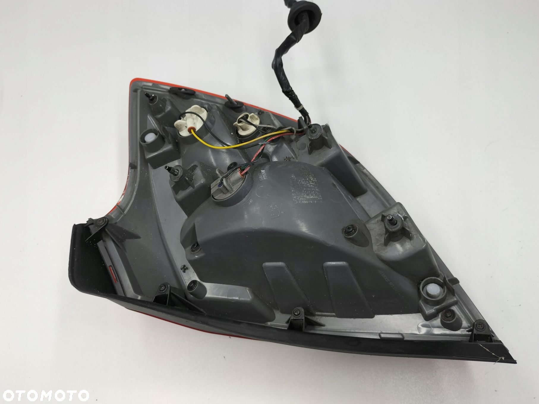 LAMPA PRAWA TYŁ TYLNA 92402-1H0 KIA CEED 1 I 5D HB LIFT - 5