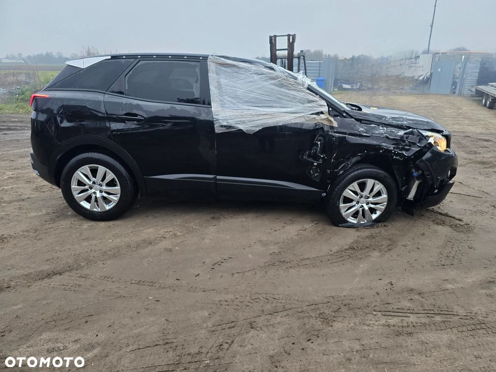 Peugeot 3008 - 11