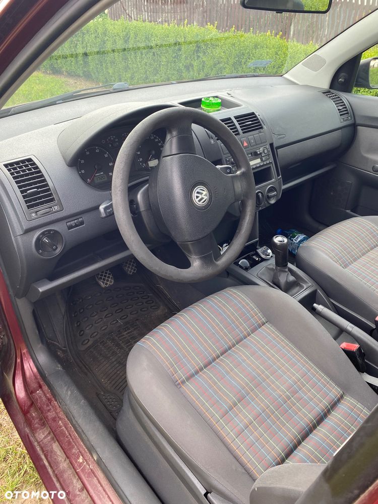 Volkswagen Polo 1.2 Basis - 2