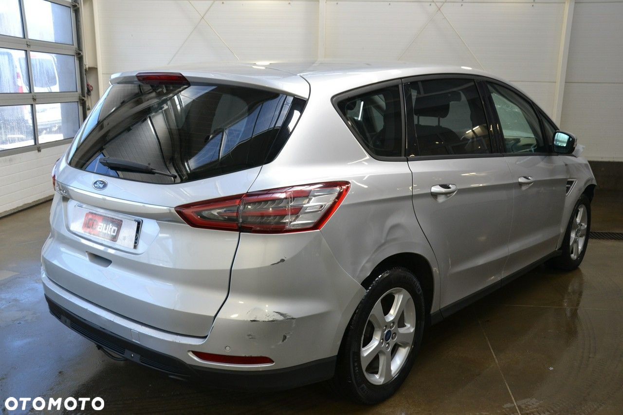 Ford S-Max - 6