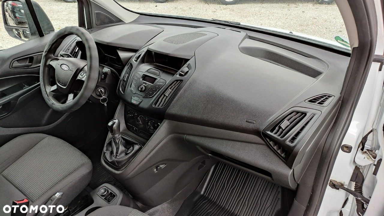 Ford Transit Connect - 26