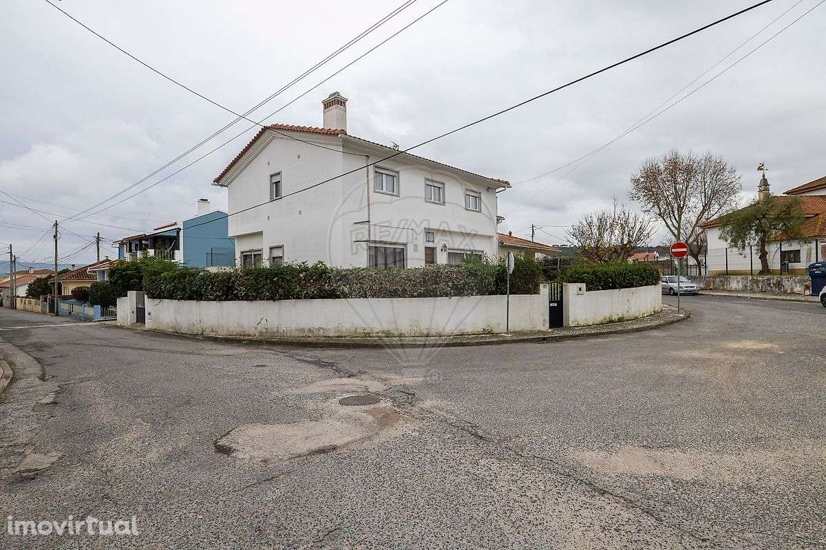 Moradia T5 para venda - Grande imagem: 2/31