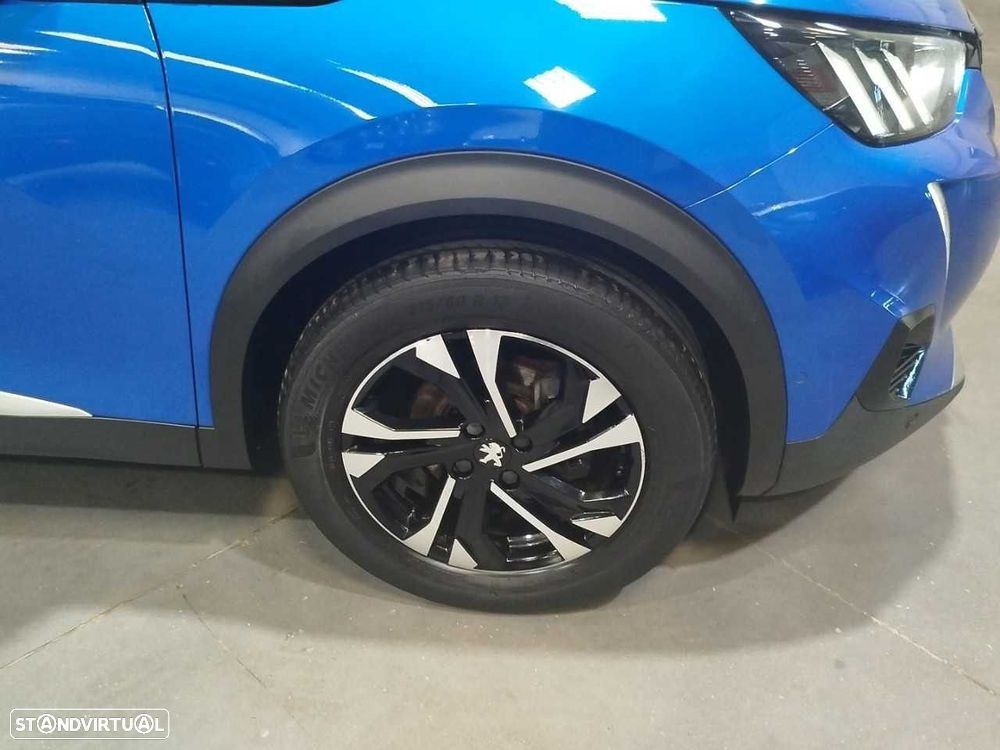 Peugeot 2008 1.2 PureTech GT - 11