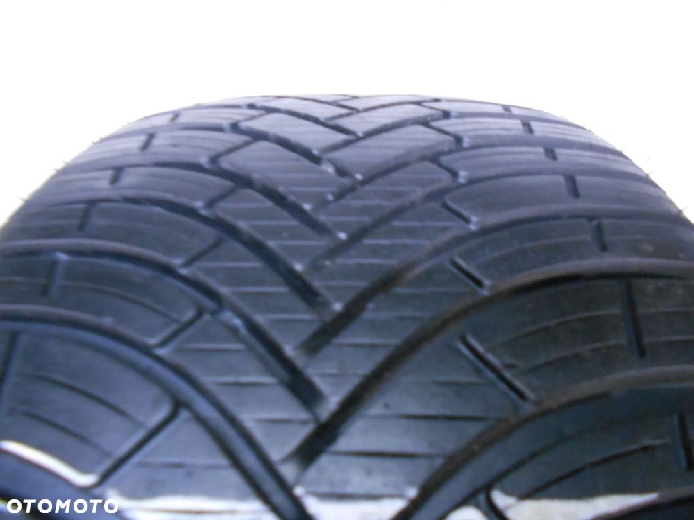 OPONA POJEDYNKA 225/45R18 KLEBER QUADRAXER 2 DOT 4220 7.7MM - 2