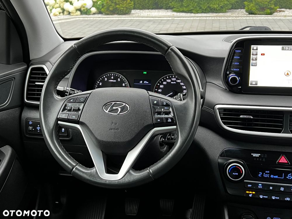 Hyundai Tucson blue 1.6 GDi 2WD Navi - 25