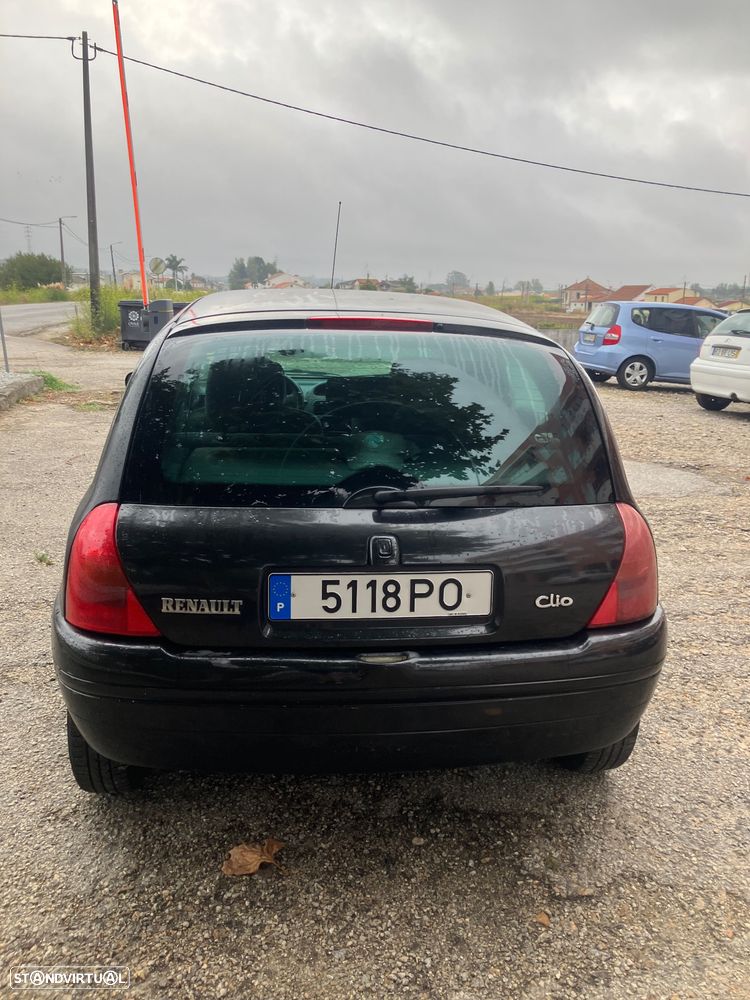 Renault Clio 1.2 RN - 4