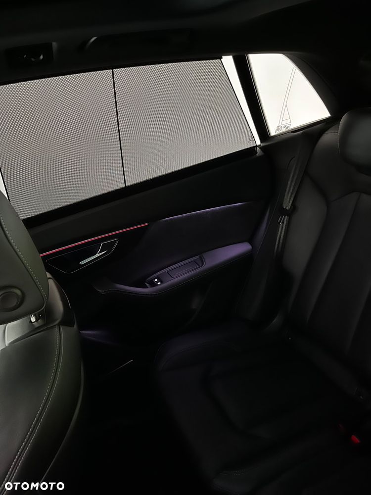 Audi Q8 - 15