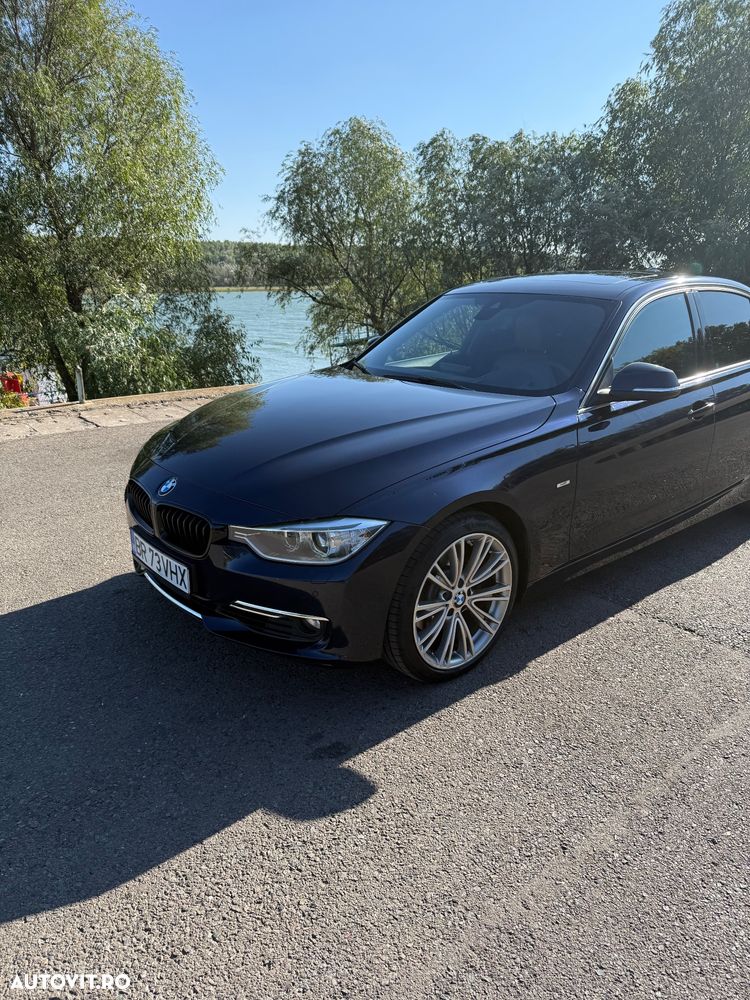 BMW Seria 3 328i Sport-Aut. Luxury Line - 2