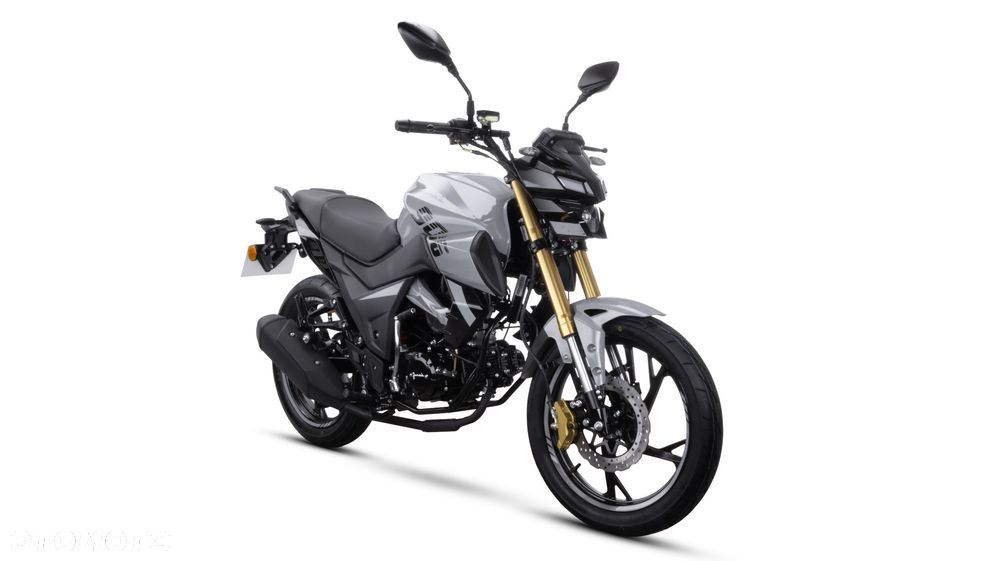 Junak 906