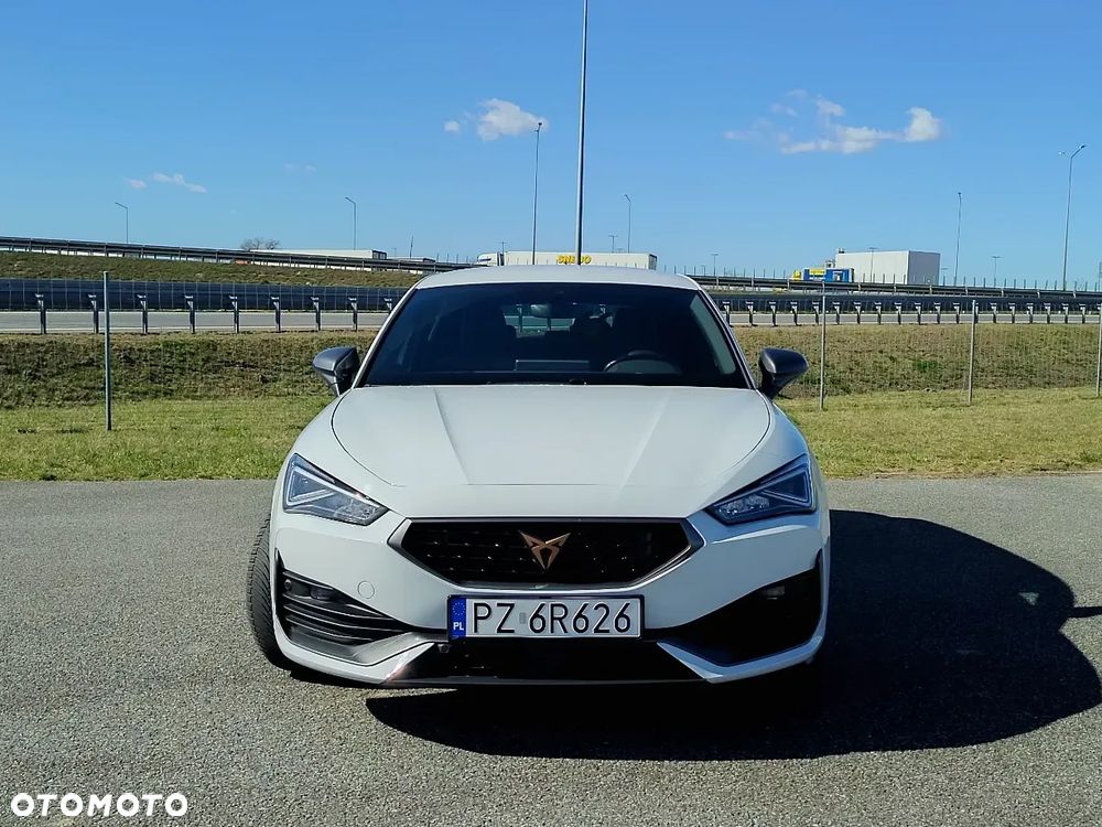 Cupra Leon 1.5 eTSI DSG - 2