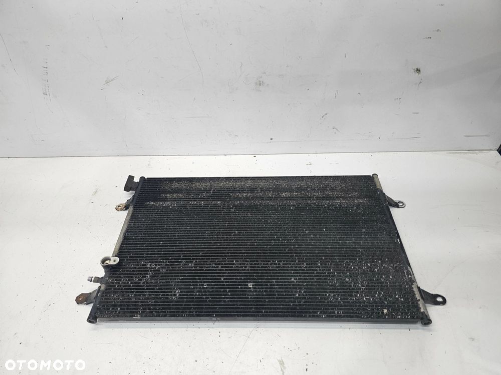 CHŁODNICA KLIMATYZACJI AUDI A6 C6 4F0260401R 3.0 TFSI - 5