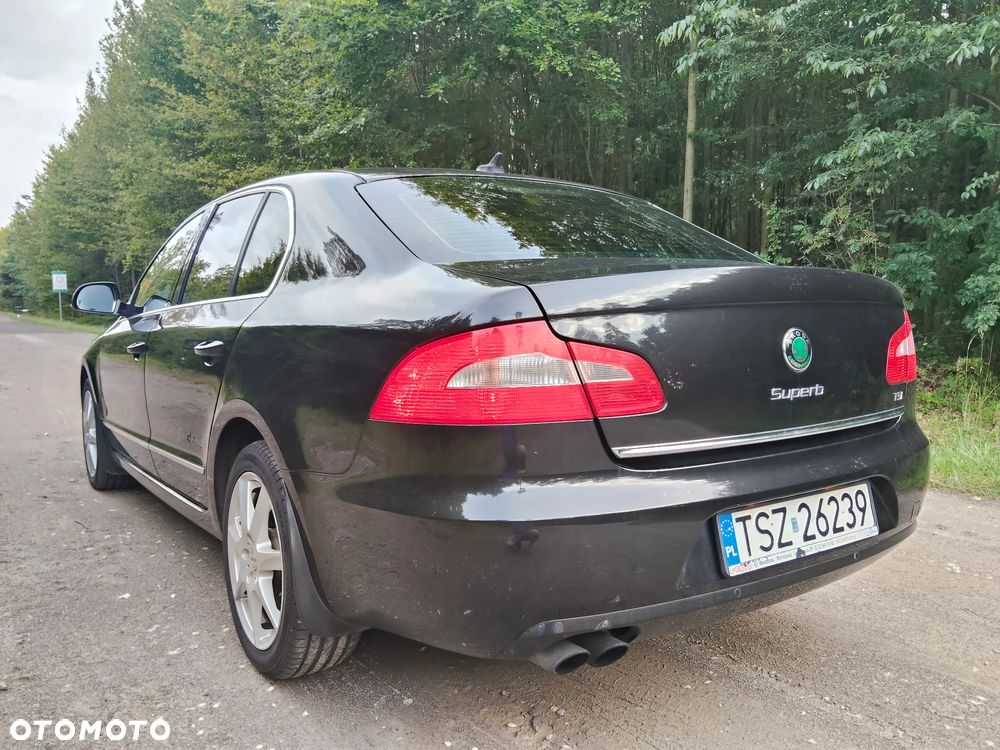 Skoda Superb 1.8 TSI Ambition - 19