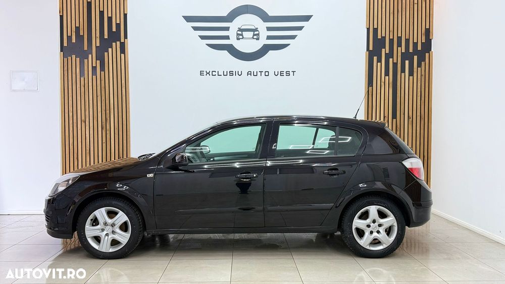 Opel Astra 1.6 Edition - 12