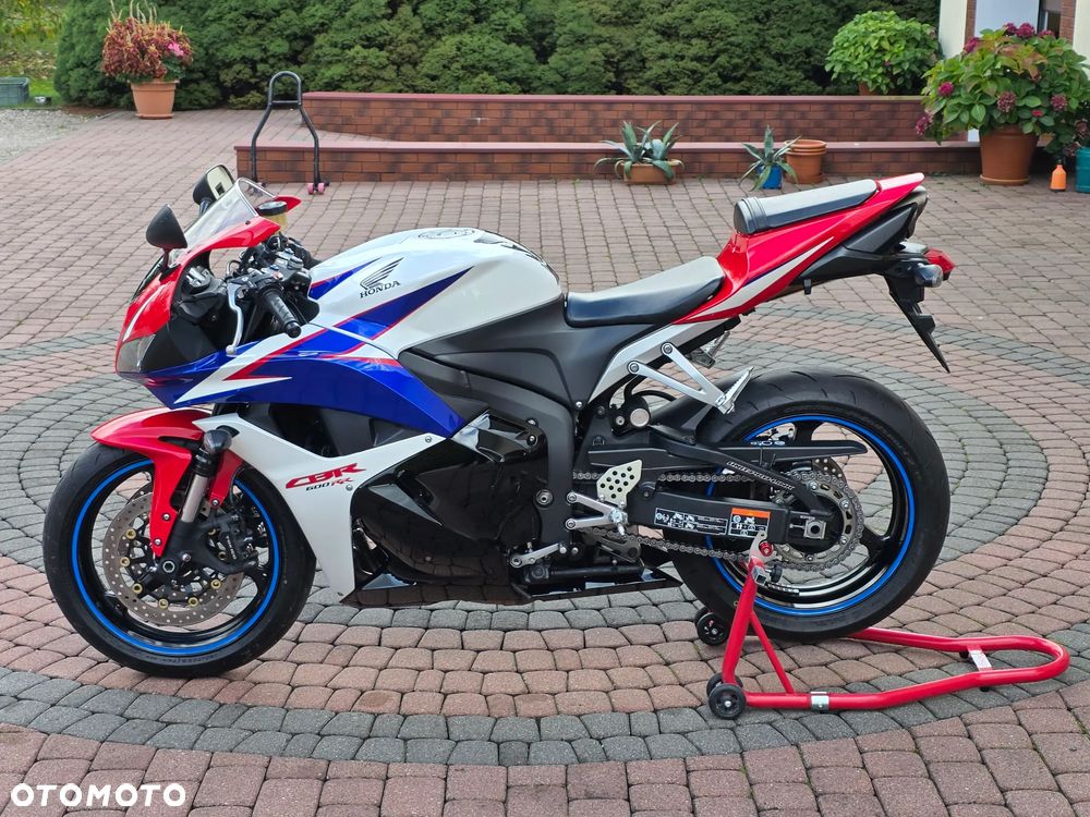 Honda CBR - 3