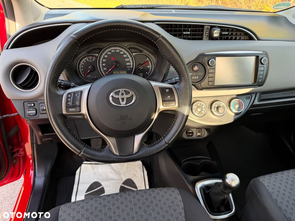 Toyota Yaris - 15