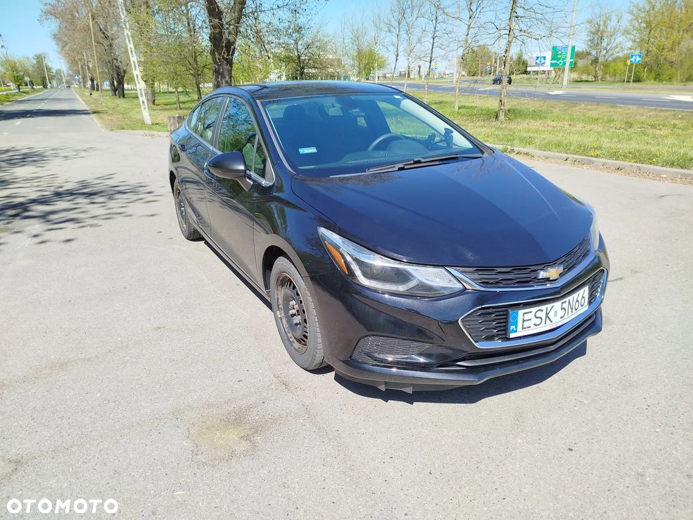 Chevrolet Cruze - 18