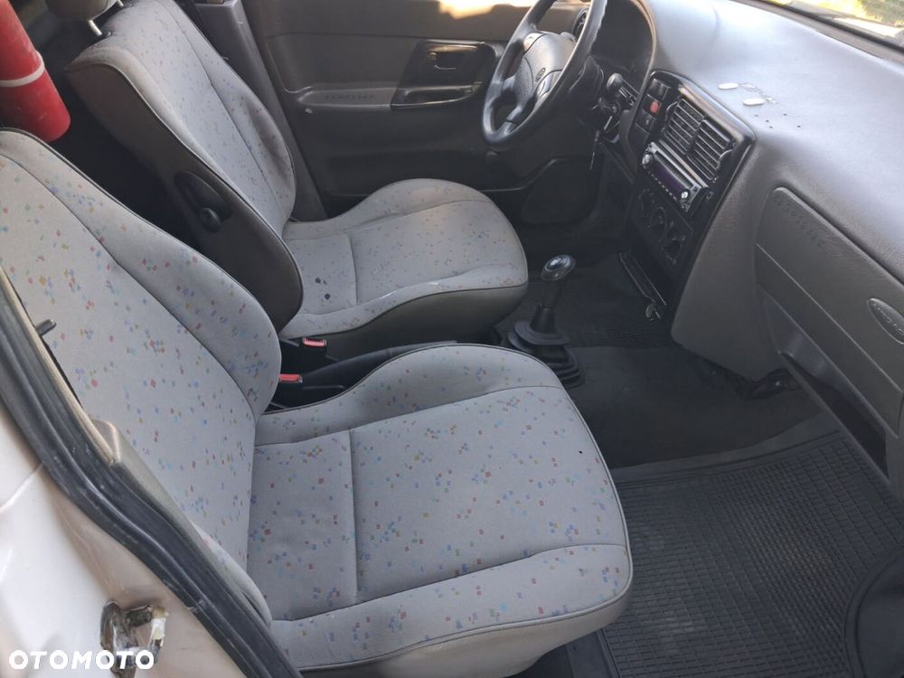 Volkswagen Caddy - 7