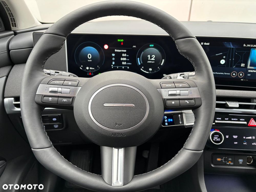 Hyundai Tucson 1.6 T-GDi HEV Smart Black 2WD - 12