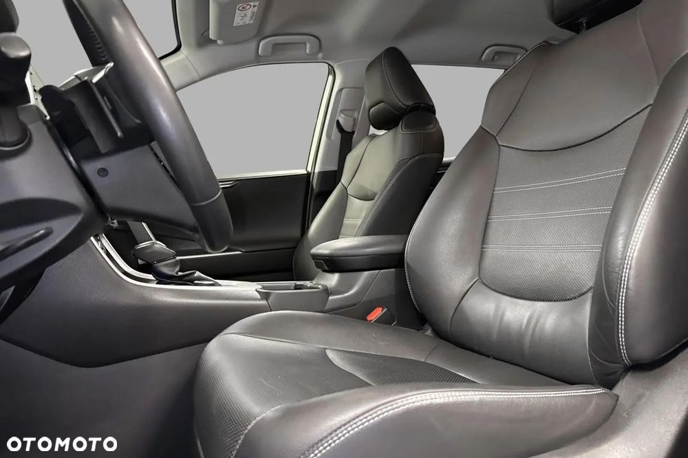Toyota RAV4 - 19