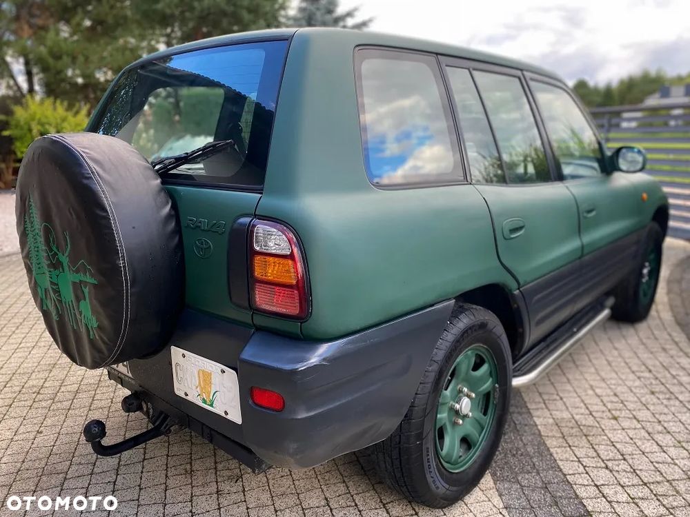 Toyota RAV4 2.0 GLi - 7