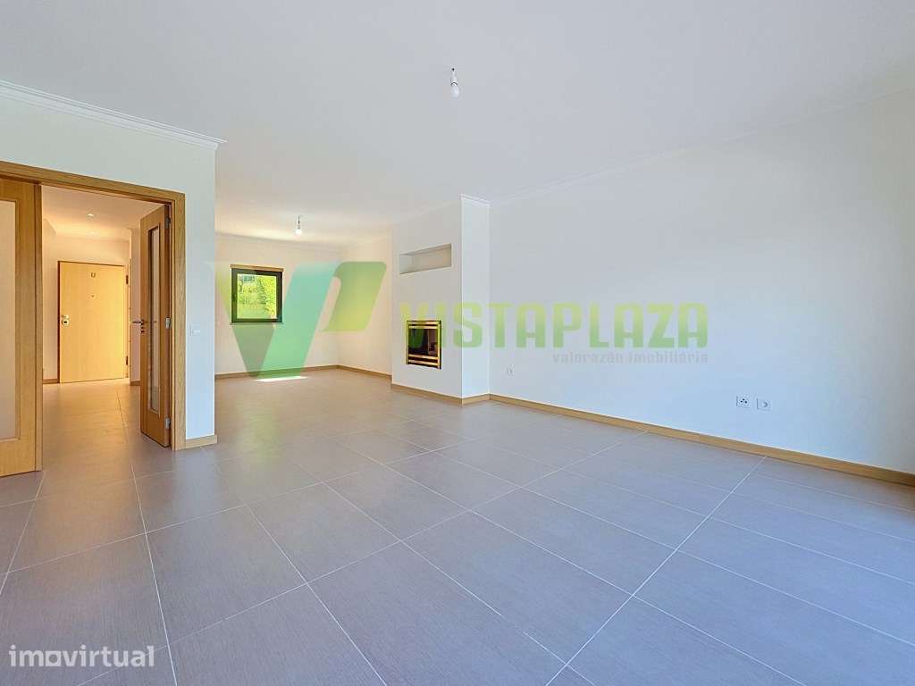 Moradia T3 com Piscina, Garagem box, Privativo na Guia-Albufeira - Grande imagem: 5/38