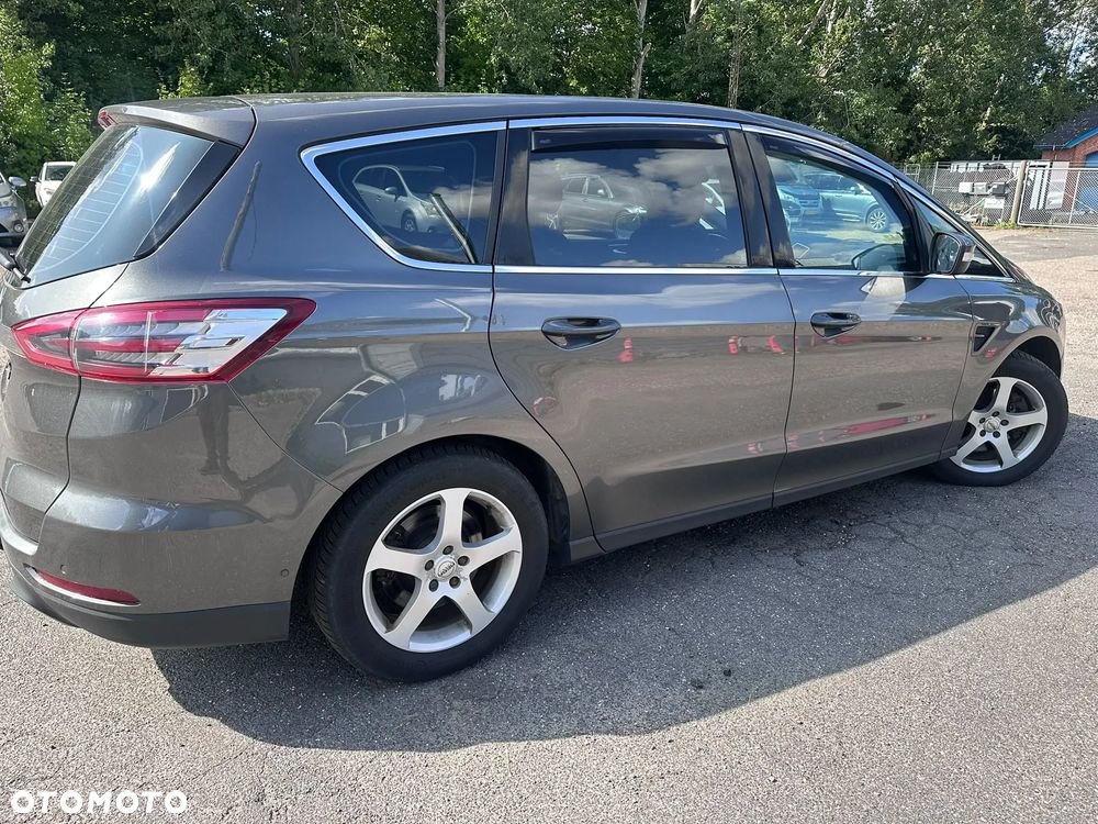 Ford S-Max 2.0 TDCi Titanium PowerShift - 7