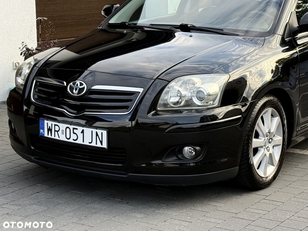 Toyota Avensis 1.8 VVT-i Combi - 29