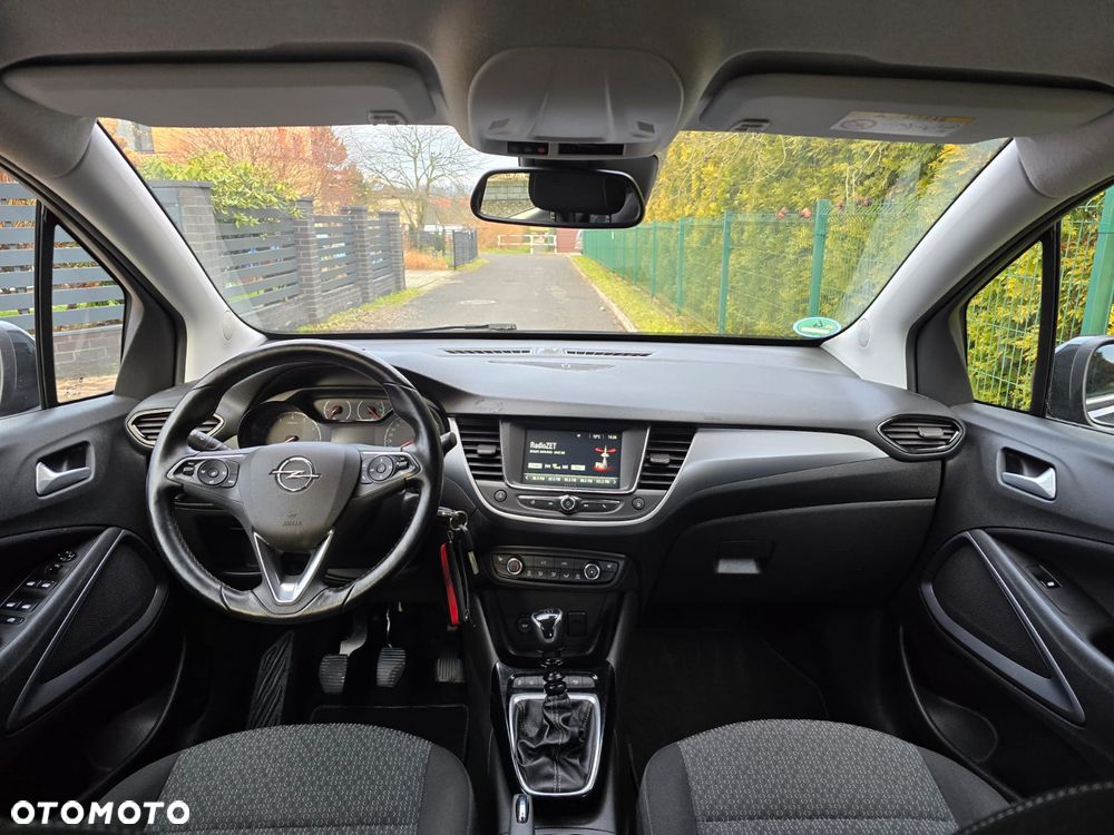 Opel Crossland X - 24