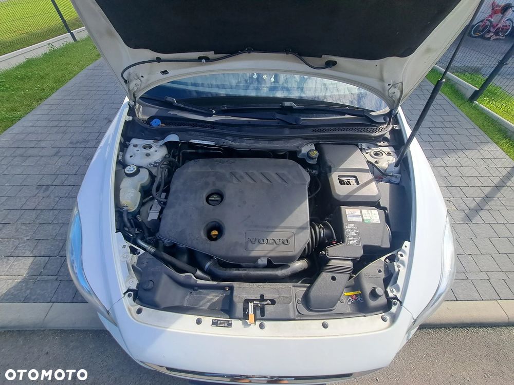Volvo C30 D2 R-Design - 38