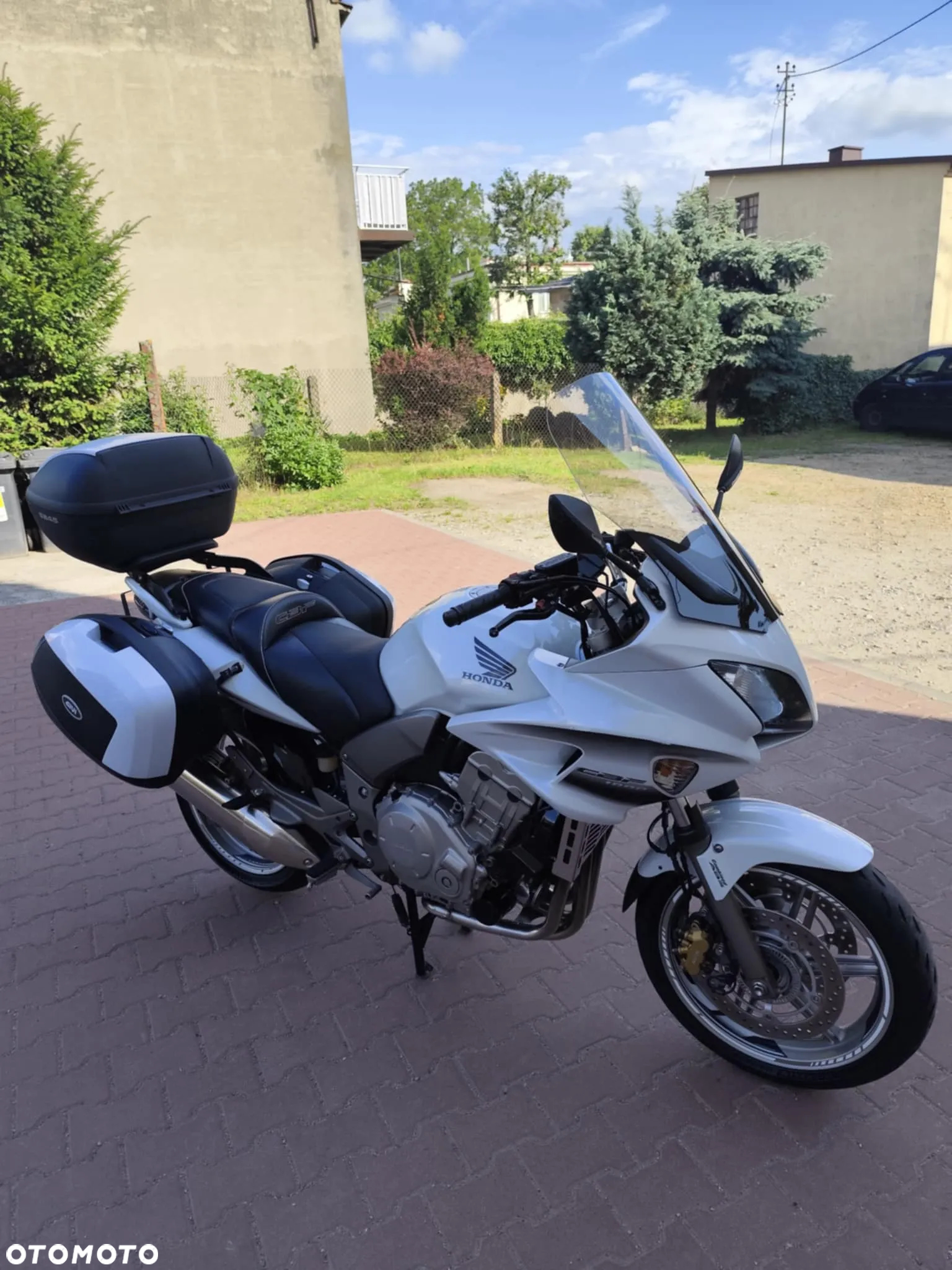 Honda CBF - 13