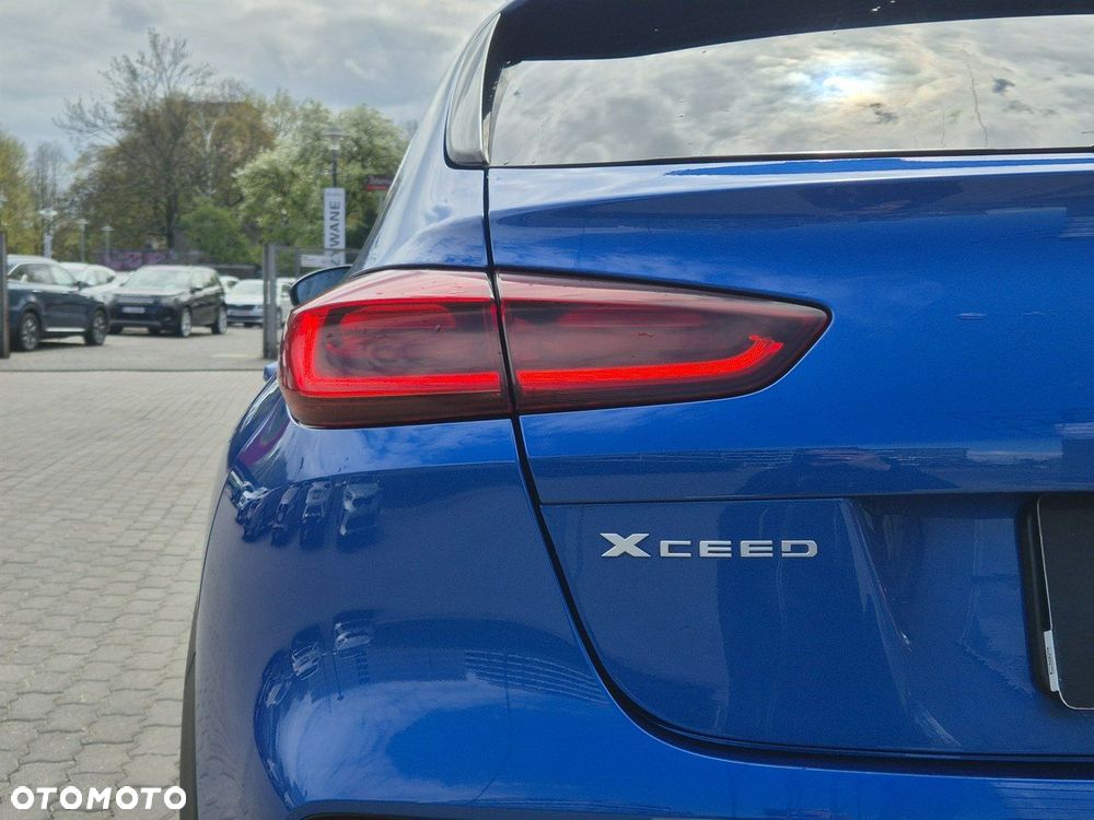 Kia XCeed 1.5 T-GDI M - 12